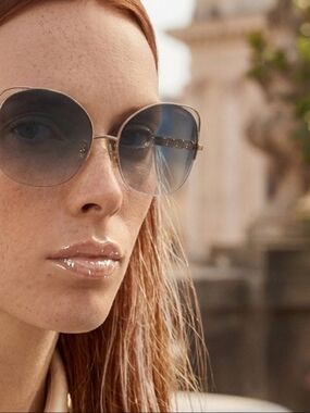 AUTHENTIC COACH Signature Chain Open Wire Sunglasses